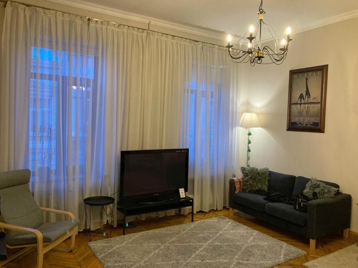 Квартира В Центрі Тернополя Ternopil Exterior foto